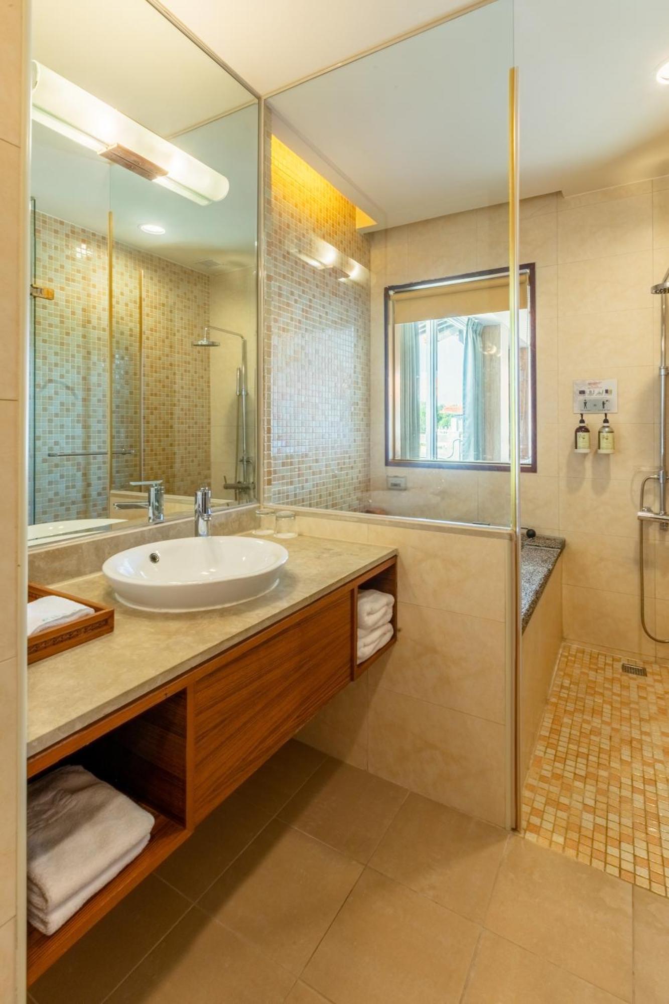 Hotel 水漾月明度假文旅 Touwu Exteriér fotografie